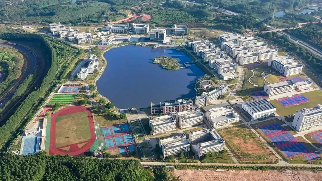 深圳中考|2026年广东省轻工业技师学院自主招生、三二分段试点班招生简章-第5张图片-四季读书网