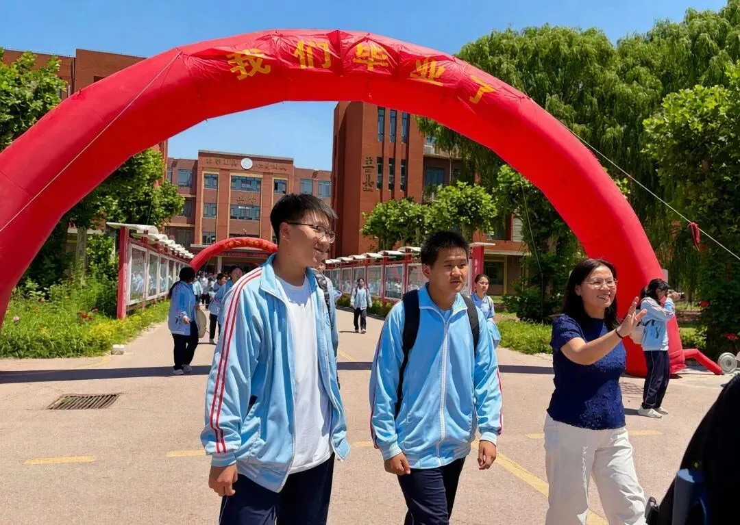 “全力以赴,中考加油!”-第32张图片-四季读书网 “全力以赴,中考加油!”-第32张图片-四季读书网