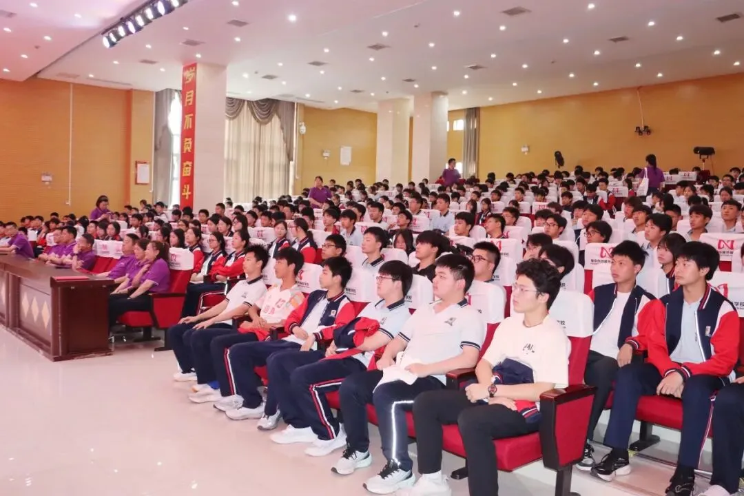 中考加油 | 执笔为剑,披荆斩棘-第36张图片-四季读书网 中考加油 | 执笔为剑,披荆斩棘-第36张图片-四季读书网