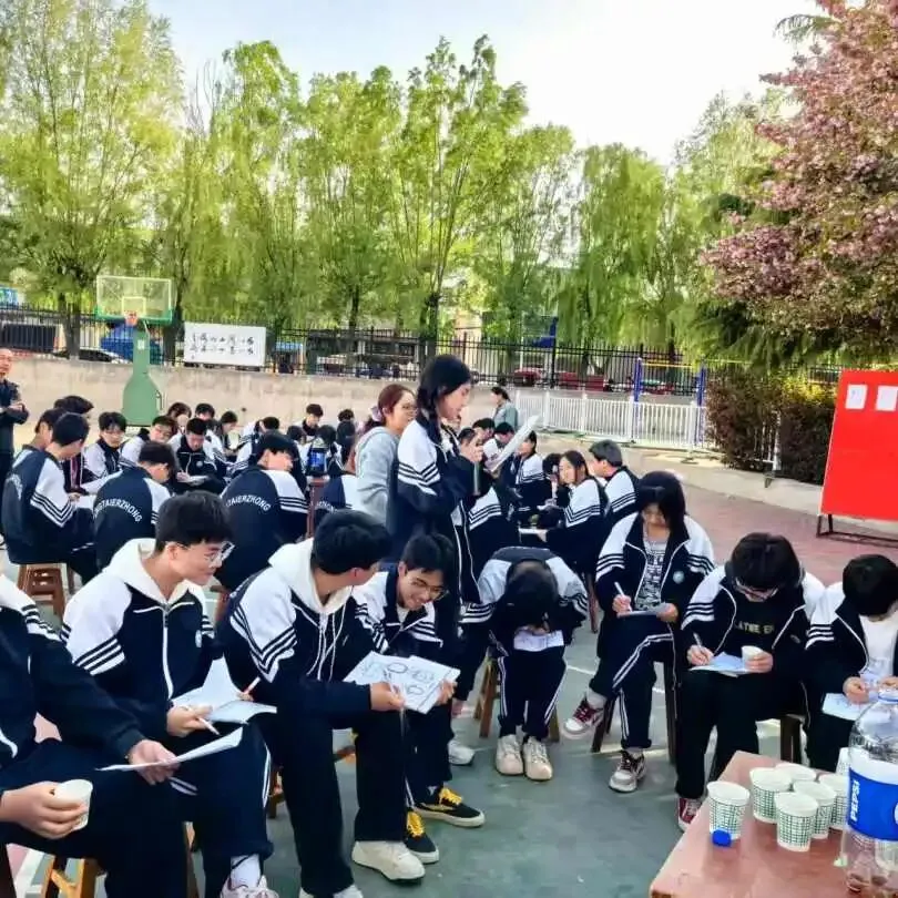 粽香迎端午 平安赴中考——灵台县第二中学中考暨端午假期学生安全告家长书-第41张图片-四季读书网 粽香迎端午 平安赴中考——灵台县第二中学中考暨端午假期学生安全告家长书-第41张图片-四季读书网