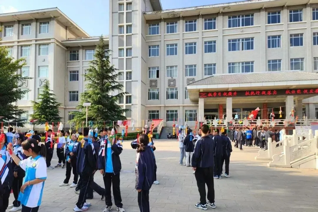 粽香迎端午 平安赴中考——灵台县第二中学中考暨端午假期学生安全告家长书-第59张图片-四季读书网 粽香迎端午 平安赴中考——灵台县第二中学中考暨端午假期学生安全告家长书-第59张图片-四季读书网