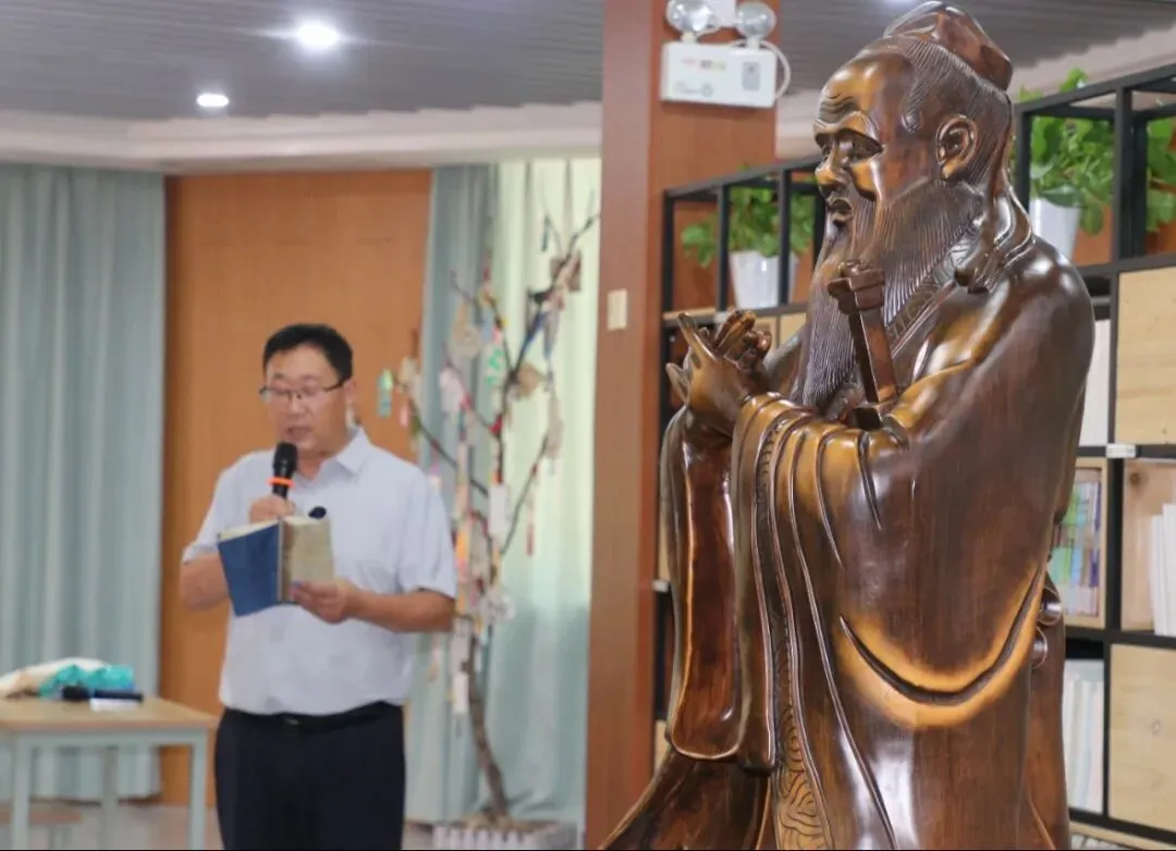 【中考加油!】以青春之名,赴梦想之约 —— 龙山学校 2026 届动员大会圆满举行-第15张图片-四季读书网
