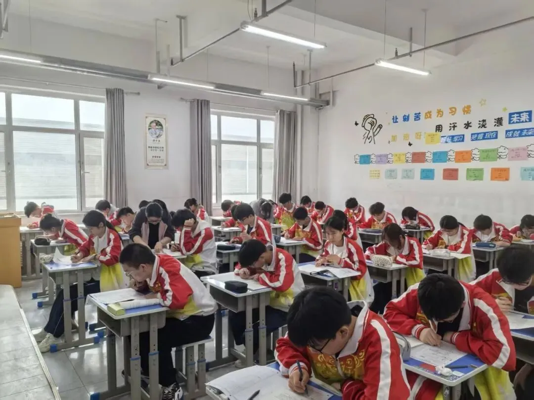 冲刺2027中考!兰州新区成功学校中考复读二校优质复读席位火热预定中-第29张图片-四季读书网