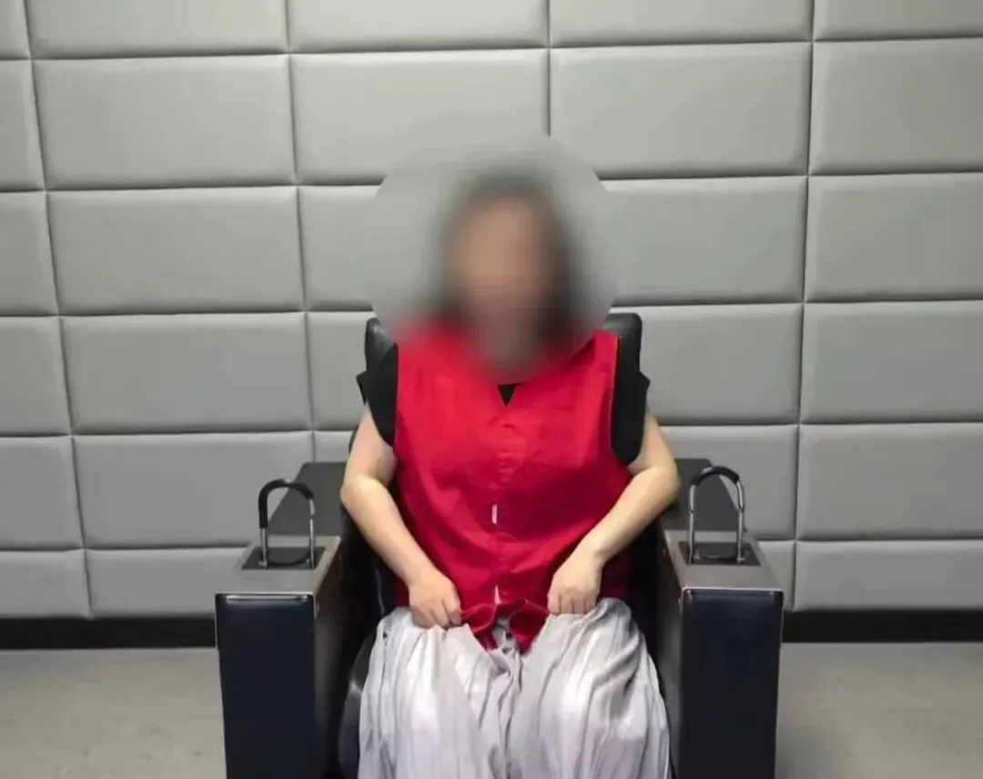 黄某编造“孤女模考648分,却遭亲舅烧书阻止高考”谣言被行拘-第1张图片-四季读书网 黄某编造“孤女模考648分,却遭亲舅烧书阻止高考”谣言被行拘-第1张图片-四季读书网
