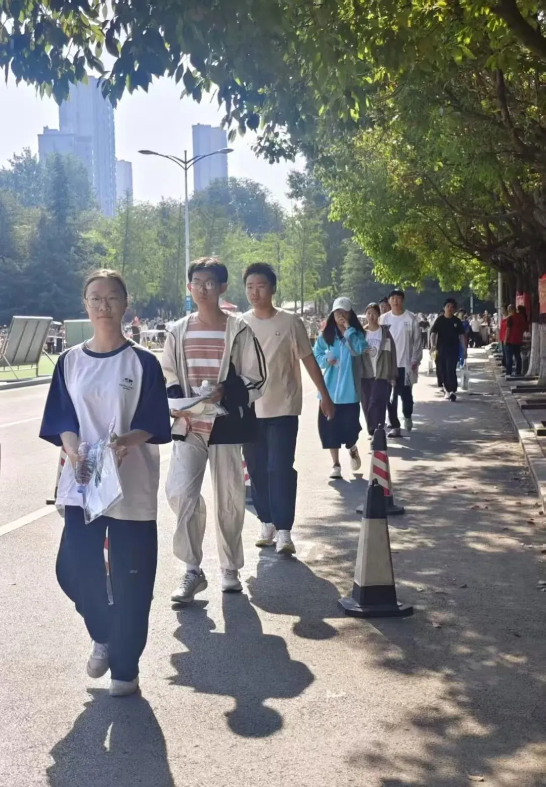 中考,薛城少年今日振翅起航-第4张图片-四季读书网 中考,薛城少年今日振翅起航-第4张图片-四季读书网
