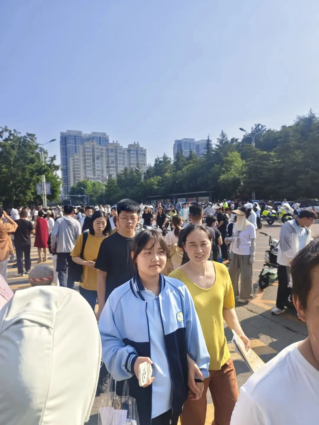 中考,薛城少年今日振翅起航-第5张图片-四季读书网 中考,薛城少年今日振翅起航-第5张图片-四季读书网
