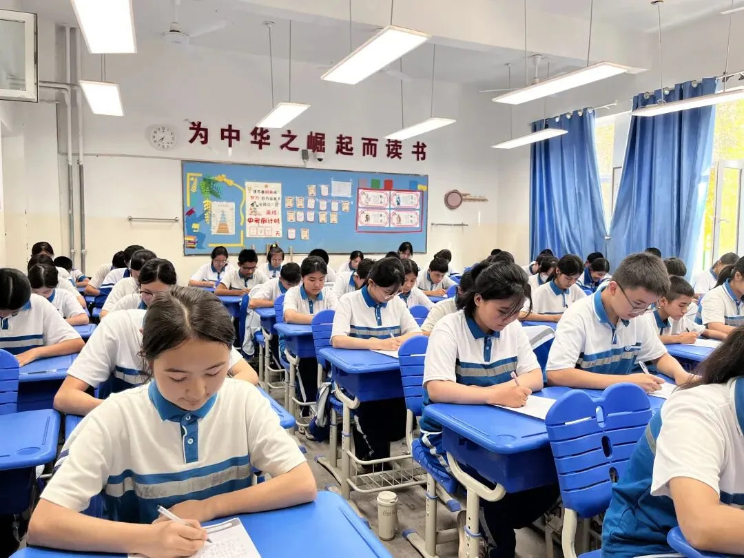 【行之教育】河南中考英语C篇,说明文/议论文答题技巧-第2张图片-四季读书网 【行之教育】河南中考英语C篇,说明文/议论文答题技巧-第2张图片-四季读书网