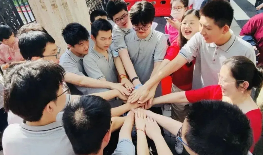 中考接力-第2张图片-四季读书网 中考接力-第2张图片-四季读书网