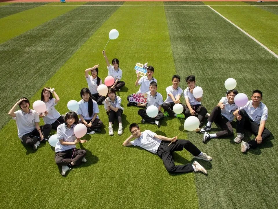 中考加油 || 少年执光,奔赴山海-第32张图片-四季读书网 中考加油 || 少年执光,奔赴山海-第32张图片-四季读书网