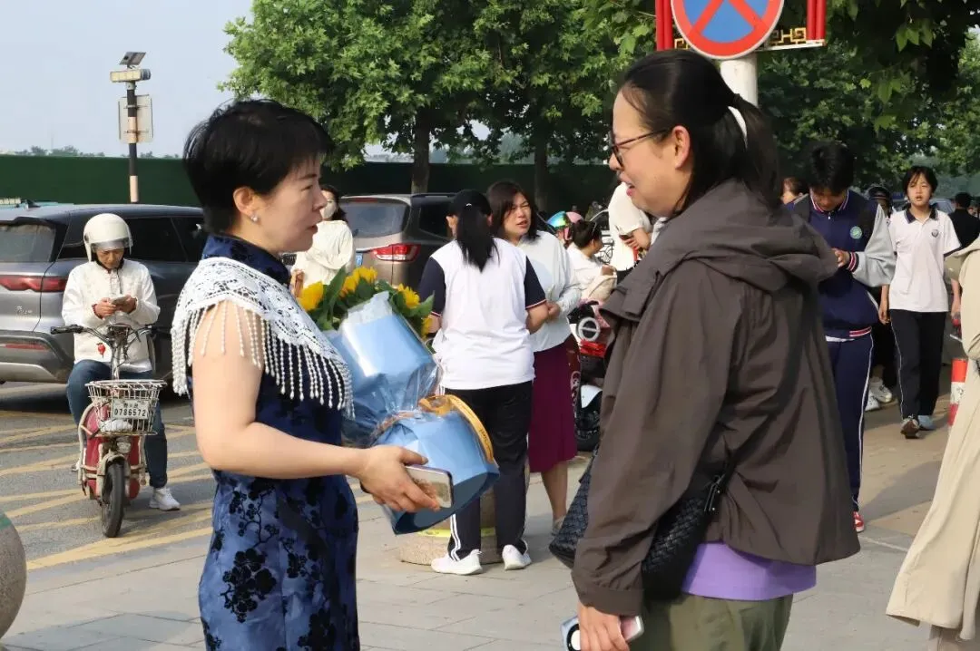 中考首日|2026的光 一路皆明-第7张图片-四季读书网