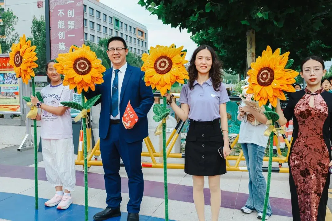 印象邹渤(16)| 中考出征!这一刻,邹渤少年燃爆了-第10张图片-四季读书网