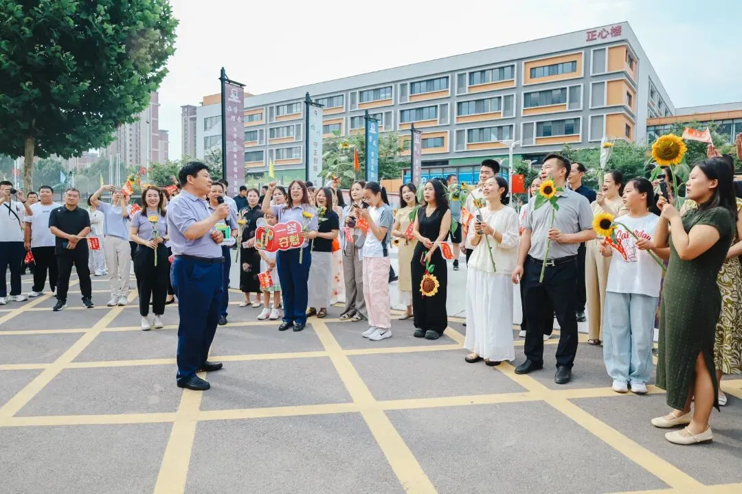 印象邹渤(16)| 中考出征!这一刻,邹渤少年燃爆了-第26张图片-四季读书网
