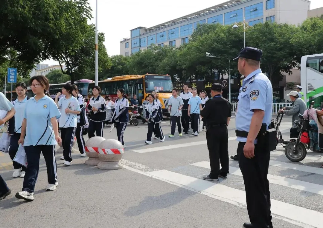 中考全力以“护”,祝你“试”在必得-第10张图片-四季读书网 中考全力以“护”,祝你“试”在必得-第10张图片-四季读书网