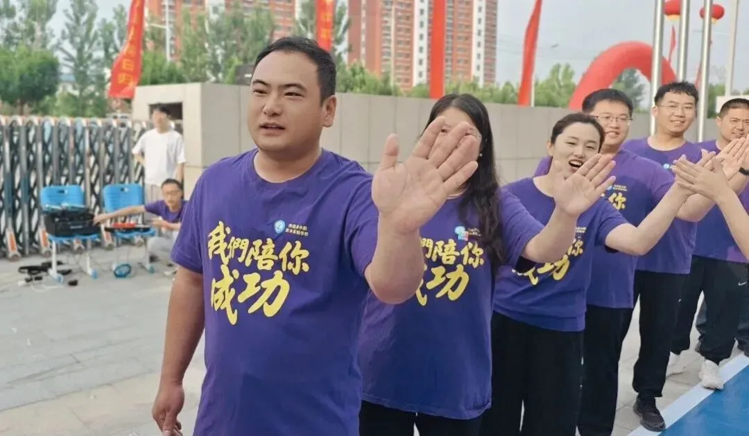 【助力中考·五】以少年之名 赴中考之约 | 阳信县水韵梨乡实验学校举行2026年送考仪式-第5张图片-四季读书网