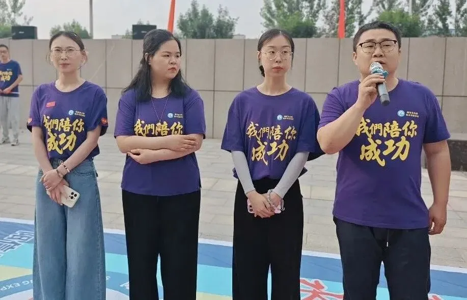 【助力中考·五】以少年之名 赴中考之约 | 阳信县水韵梨乡实验学校举行2026年送考仪式-第26张图片-四季读书网