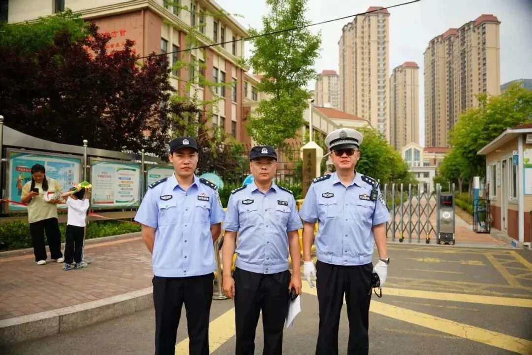 【齐鲁守护】逐梦中考 警色同行-第22张图片-四季读书网 【齐鲁守护】逐梦中考 警色同行-第22张图片-四季读书网