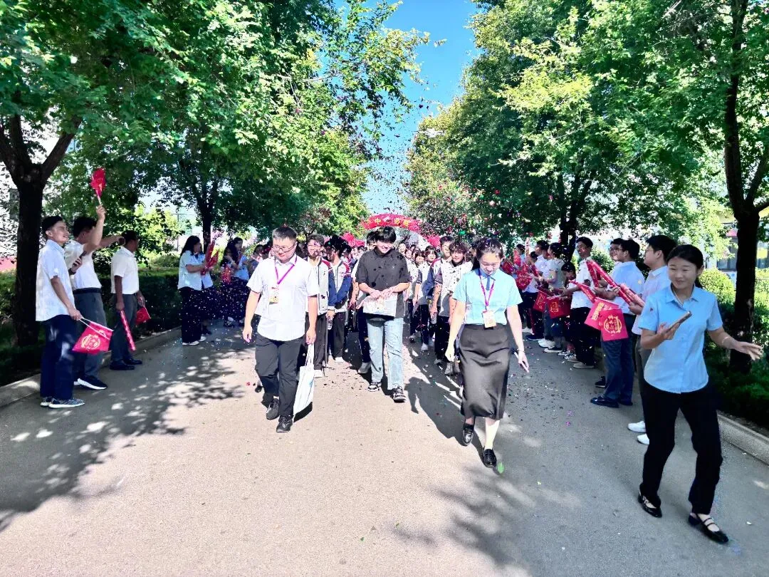 巨野县育才实验学校2026年中考出征-第13张图片-四季读书网 巨野县育才实验学校2026年中考出征-第13张图片-四季读书网