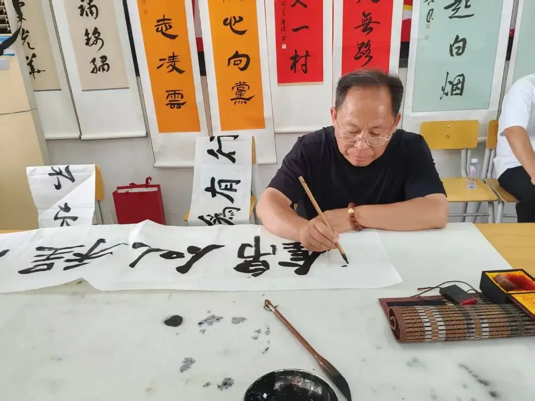 翰墨传祝福 书画助中考-第9张图片-四季读书网