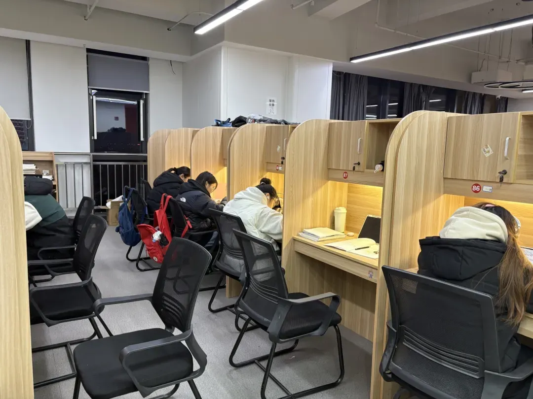 大学英语四级真题答案公布!-第47张图片-四季读书网 大学英语四级真题答案公布!-第47张图片-四季读书网