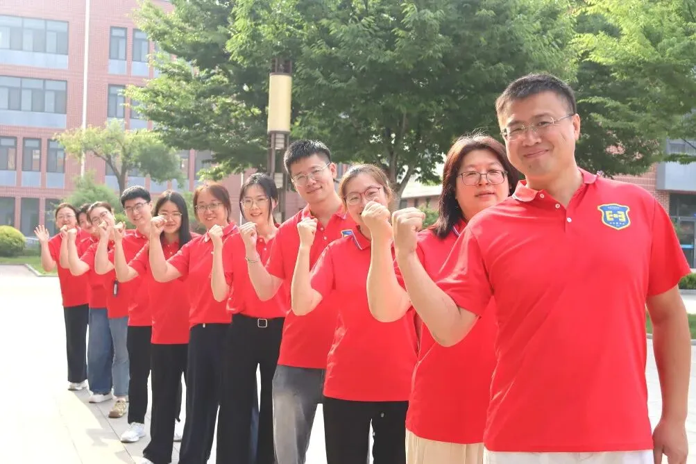 中考加油 | 奔赴盛夏考场,书写年少昂扬-第10张图片-四季读书网