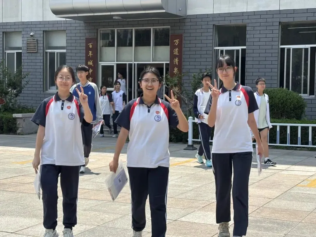 中考加油丨为青春交卷,为人生开卷!-第28张图片-四季读书网 中考加油丨为青春交卷,为人生开卷!-第28张图片-四季读书网