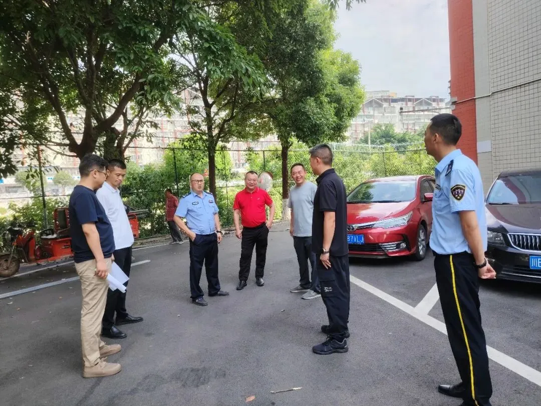 全力以“护” 三台公交筑牢中考出行保障-第10张图片-四季读书网 全力以“护” 三台公交筑牢中考出行保障-第10张图片-四季读书网