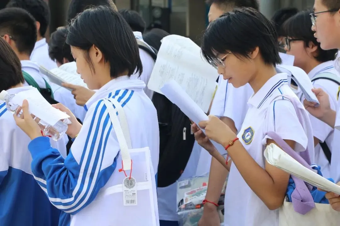 【中考】厉兵・纾心・出征 长歌逐梦赴考场 —— 竞业园学校纪实-第16张图片-四季读书网 【中考】厉兵・纾心・出征 长歌逐梦赴考场 —— 竞业园学校纪实-第16张图片-四季读书网