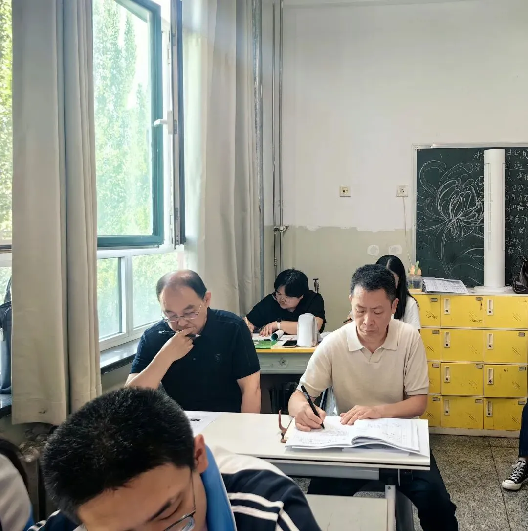 把脉中考精准施策 吸纳良策聚力冲刺——青山区第九中学开展专项教研活动-第7张图片-四季读书网 把脉中考精准施策 吸纳良策聚力冲刺——青山区第九中学开展专项教研活动-第7张图片-四季读书网
