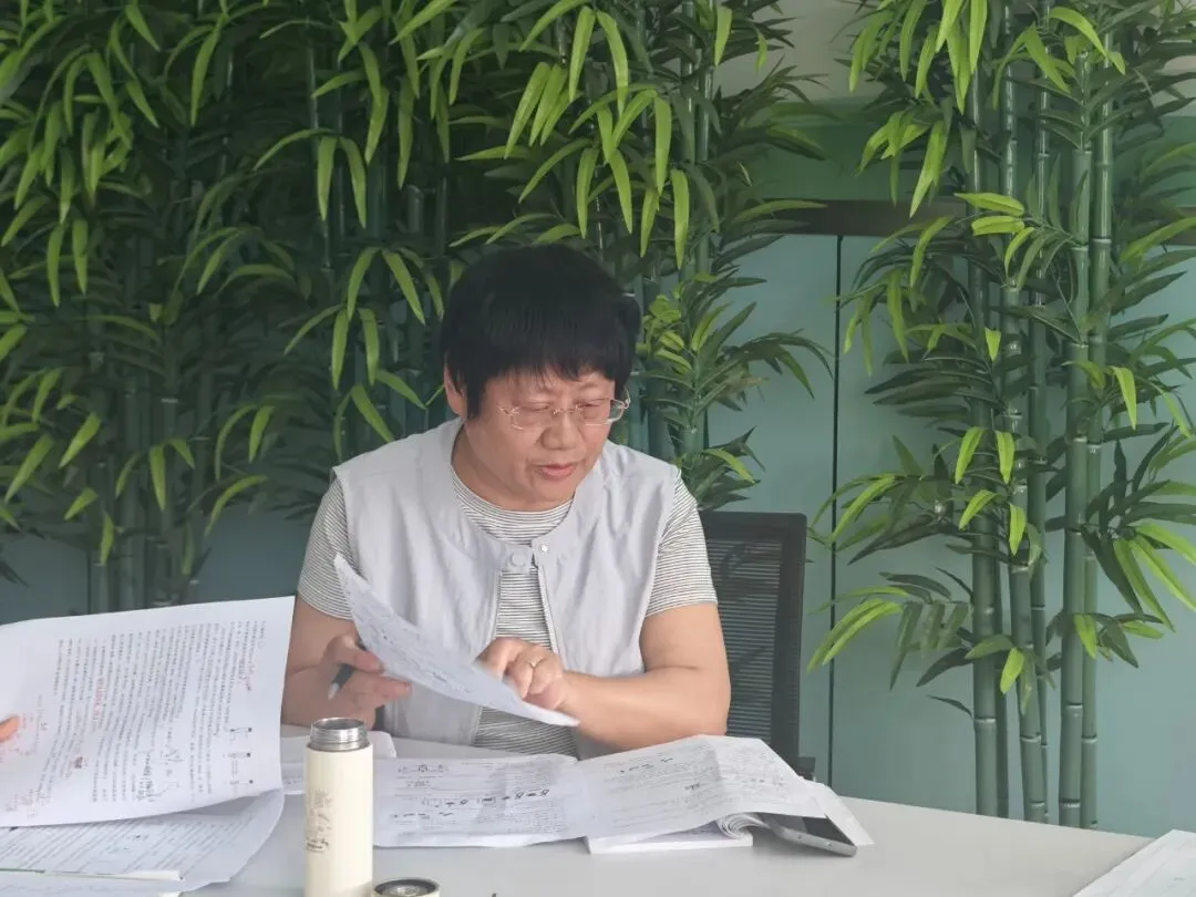 把脉中考精准施策 吸纳良策聚力冲刺——青山区第九中学开展专项教研活动-第19张图片-四季读书网 把脉中考精准施策 吸纳良策聚力冲刺——青山区第九中学开展专项教研活动-第19张图片-四季读书网