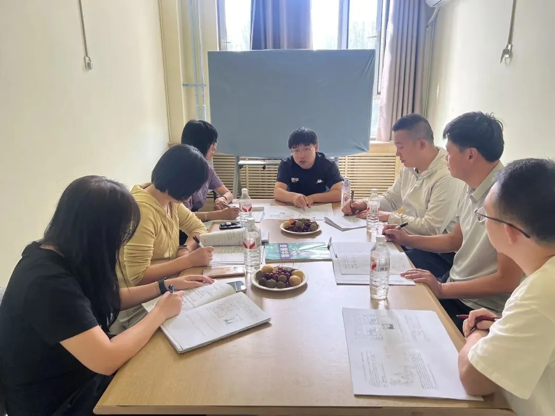 把脉中考精准施策 吸纳良策聚力冲刺——青山区第九中学开展专项教研活动-第22张图片-四季读书网 把脉中考精准施策 吸纳良策聚力冲刺——青山区第九中学开展专项教研活动-第22张图片-四季读书网