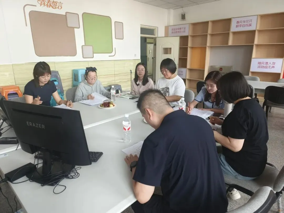 把脉中考精准施策 吸纳良策聚力冲刺——青山区第九中学开展专项教研活动-第29张图片-四季读书网 把脉中考精准施策 吸纳良策聚力冲刺——青山区第九中学开展专项教研活动-第29张图片-四季读书网
