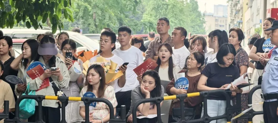 中考开考喽!快来为大邑3732名考生加油!-第4张图片-四季读书网 中考开考喽!快来为大邑3732名考生加油!-第4张图片-四季读书网