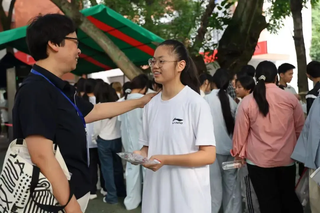 中考开考喽!快来为大邑3732名考生加油!-第27张图片-四季读书网 中考开考喽!快来为大邑3732名考生加油!-第27张图片-四季读书网