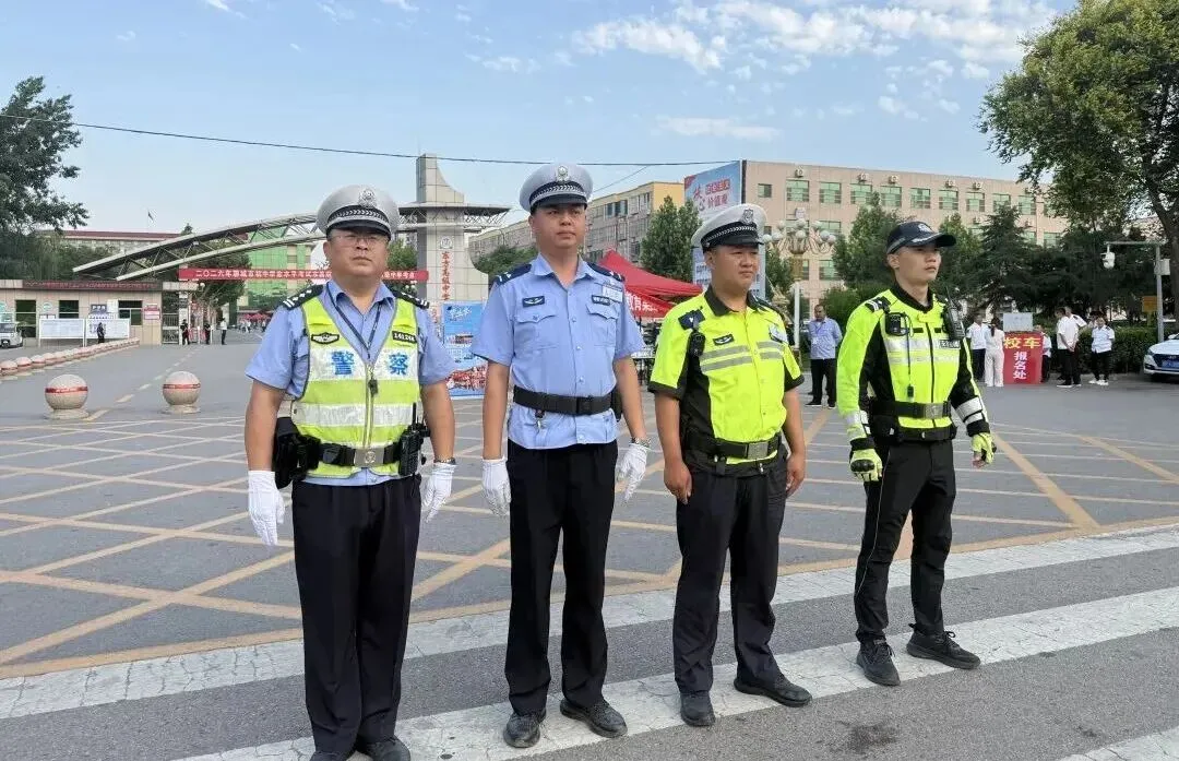 聊城中考首日,顺利交卷!-第6张图片-四季读书网