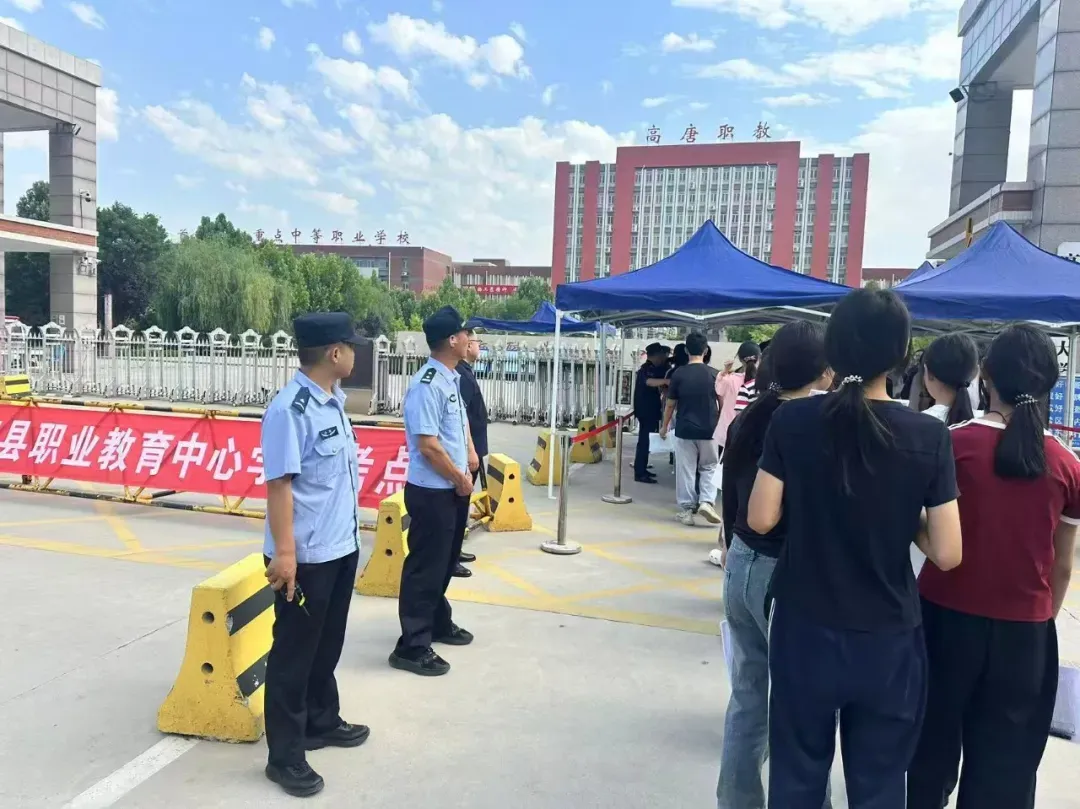 聊城中考首日,顺利交卷!-第8张图片-四季读书网
