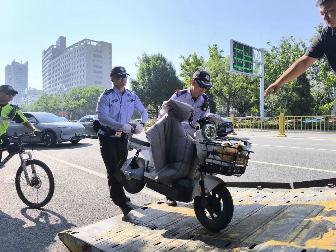 聊城中考首日,顺利交卷!-第14张图片-四季读书网