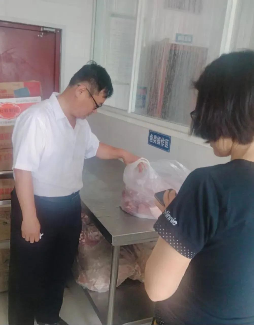 以爱为盾 护航中考——五莲县北京路中学暖心守护,为梦想助力!-第31张图片-四季读书网 以爱为盾 护航中考——五莲县北京路中学暖心守护,为梦想助力!-第31张图片-四季读书网