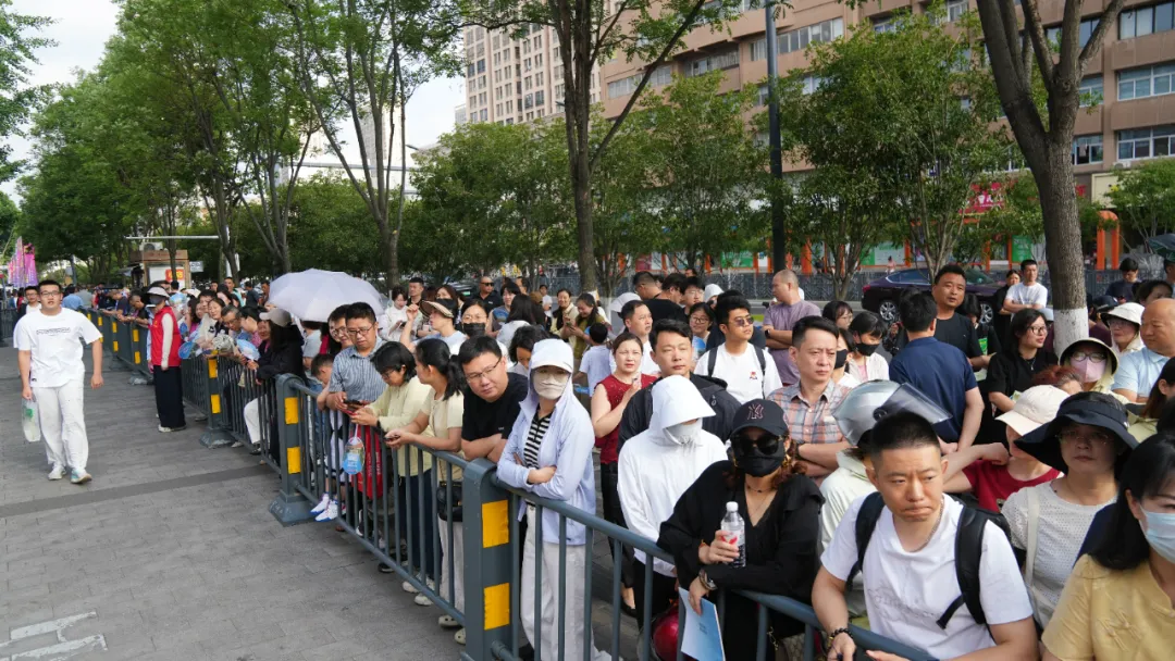 中考开考!-第10张图片-四季读书网 中考开考!-第10张图片-四季读书网
