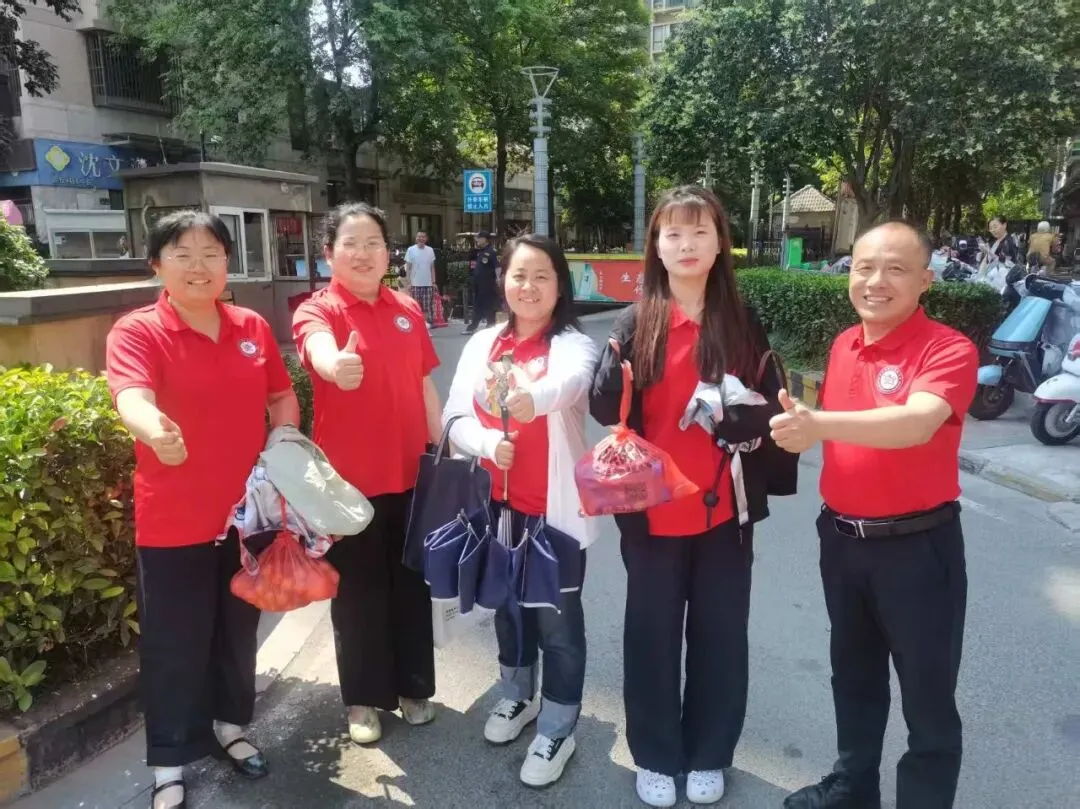 执笔为剑,奔赴山海|2026年中考首日,温情送考全程在线-第18张图片-四季读书网
