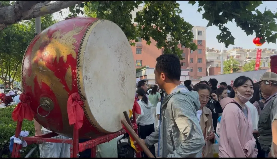 中考首日��他们的夏天,从这场奔赴开始→-第15张图片-四季读书网 中考首日��他们的夏天,从这场奔赴开始→-第15张图片-四季读书网