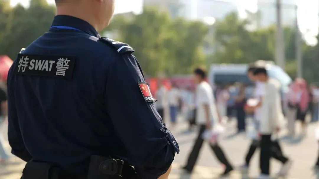 中考加油!临泉公安为青春答卷护航!-第5张图片-四季读书网