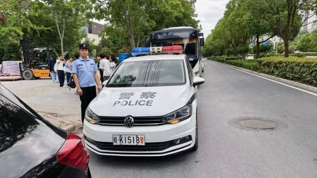 中考加油!临泉公安为青春答卷护航!-第11张图片-四季读书网