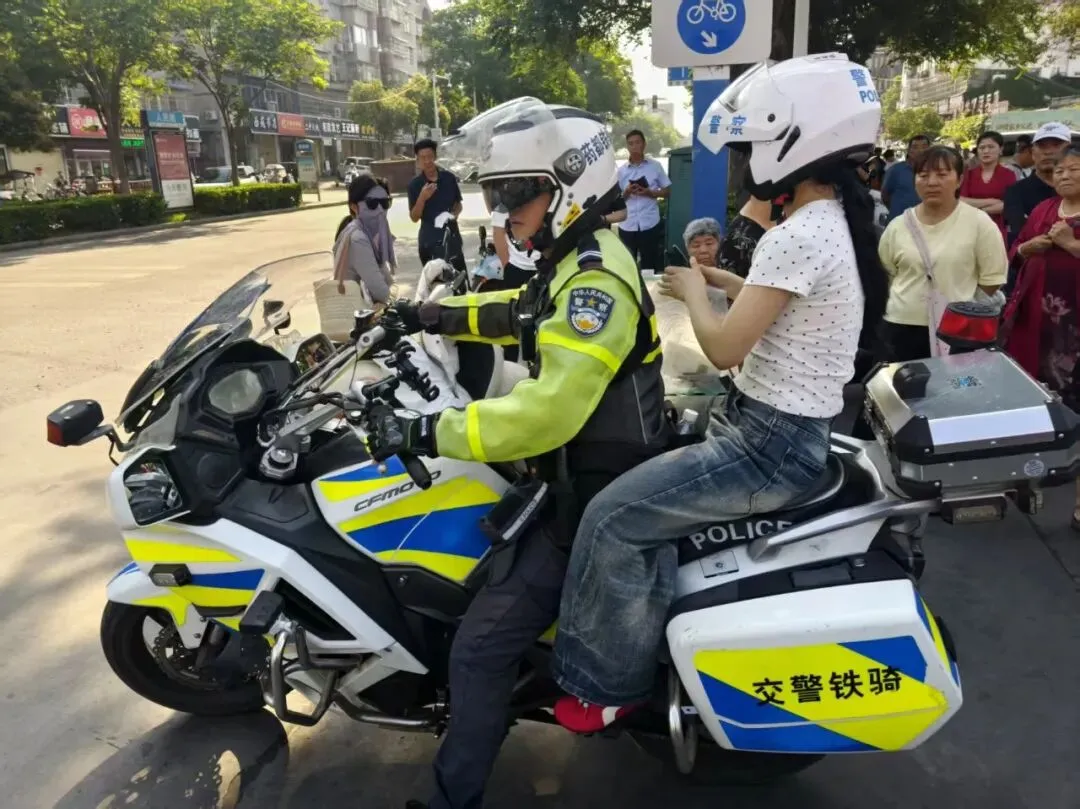 中考首日,亳州交警全力守护青春赶考路!| 护航中考 交警同行-第23张图片-四季读书网