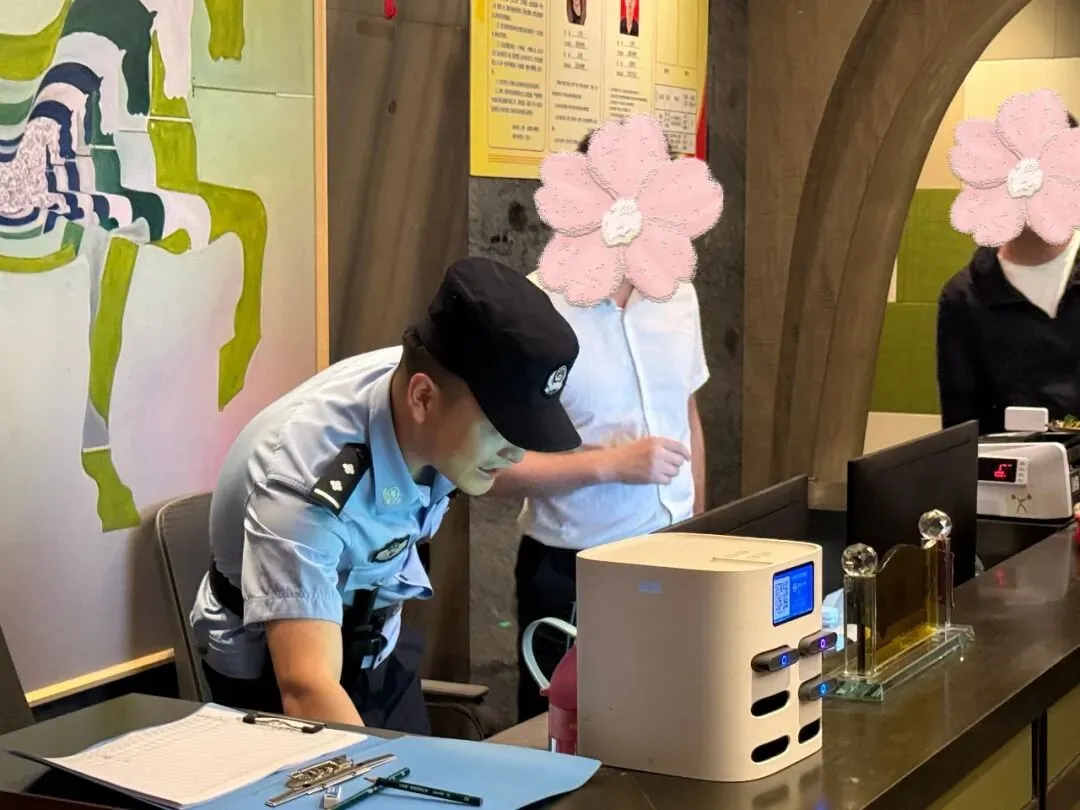 中考首日,宣城公安再启护航模式!-第4张图片-四季读书网 中考首日,宣城公安再启护航模式!-第4张图片-四季读书网