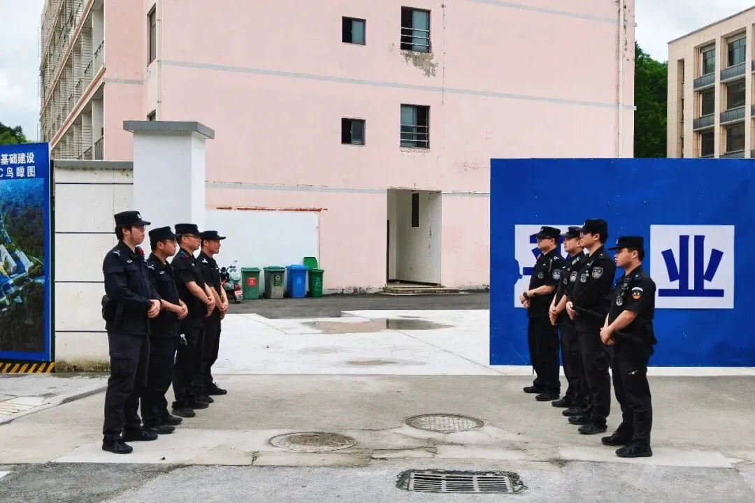 中考首日,宣城公安再启护航模式!-第6张图片-四季读书网 中考首日,宣城公安再启护航模式!-第6张图片-四季读书网
