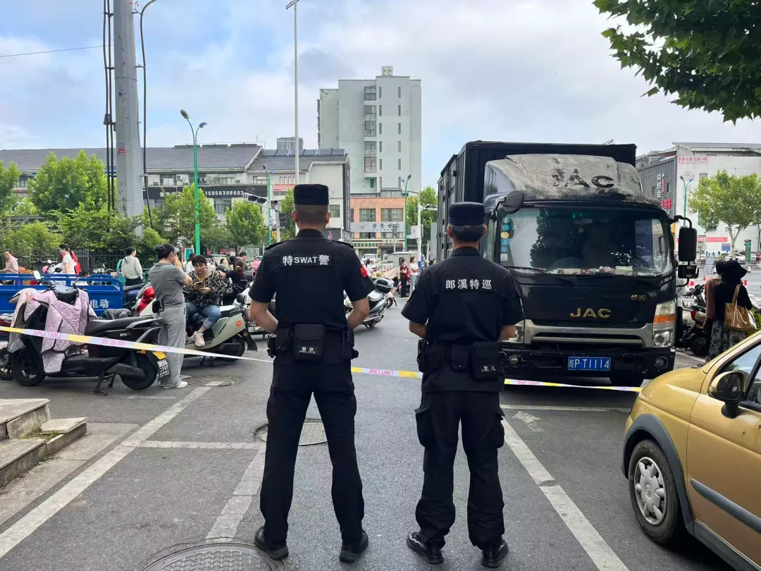 中考护航|平安护航 逐梦中考-第15张图片-四季读书网 中考护航|平安护航 逐梦中考-第15张图片-四季读书网