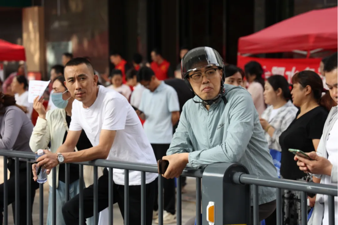中考首日!执笔为剑,梦想花开-第7张图片-四季读书网 中考首日!执笔为剑,梦想花开-第7张图片-四季读书网