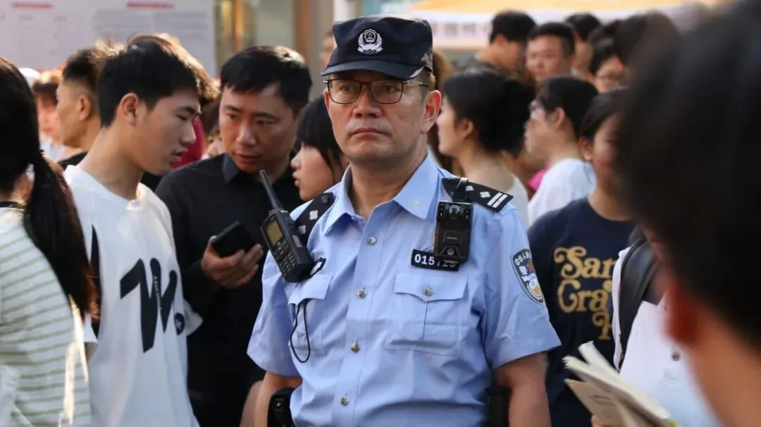 逐梦中考 | 平安守护 禹会公安伴少年从容应考-第4张图片-四季读书网 逐梦中考 | 平安守护 禹会公安伴少年从容应考-第4张图片-四季读书网