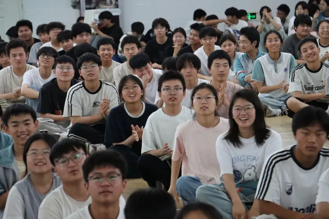冲刺中考,为梦想而战!我校隆重举行初三中考送考仪式-第35张图片-四季读书网