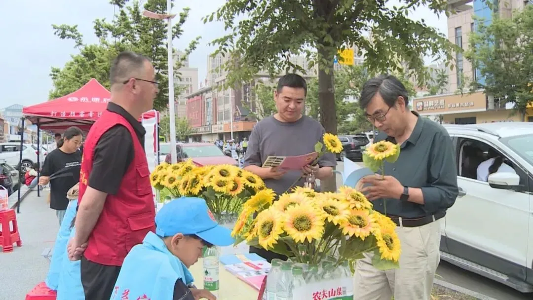 执笔逐梦,青春启航!当涂县2026年中考今日开考-第6张图片-四季读书网 执笔逐梦,青春启航!当涂县2026年中考今日开考-第6张图片-四季读书网
